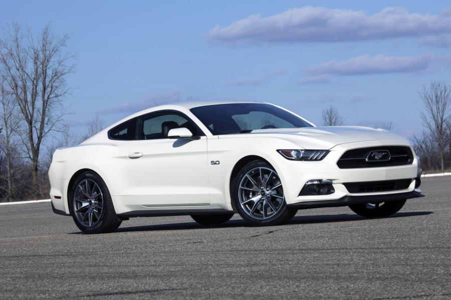  Ford Mustang GT 50th Anniversary Edition 2015 года  (фото 4 из 24)